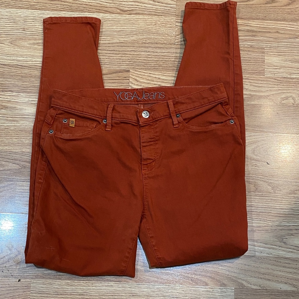 Yoga Jeans in Rust Orange size 29